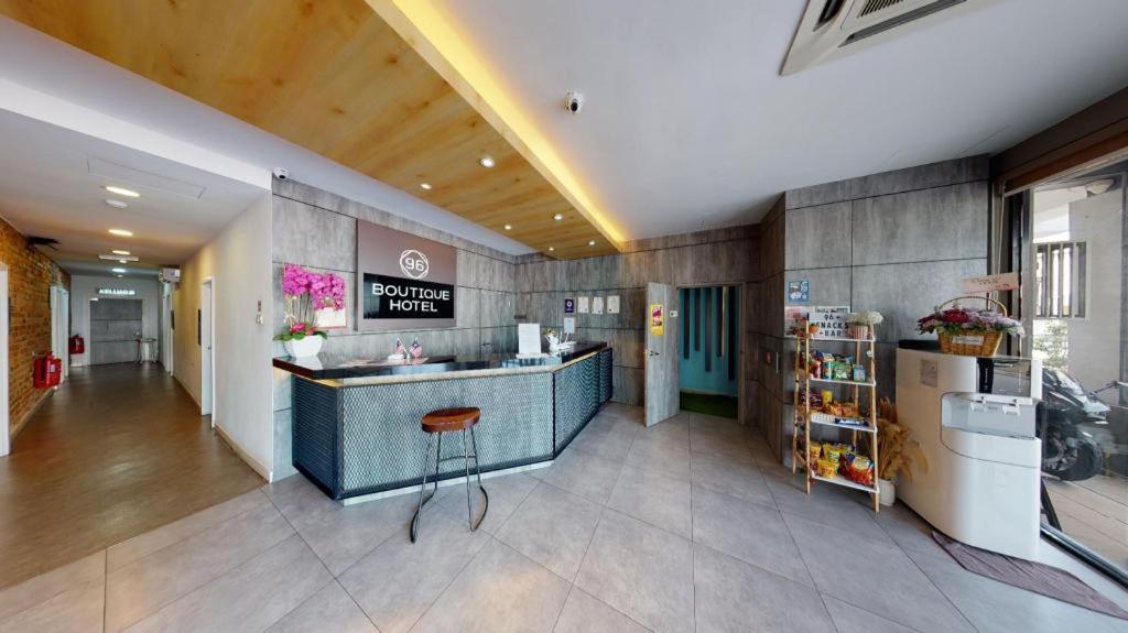 96 Boutique Hotel Малакка Экстерьер фото
